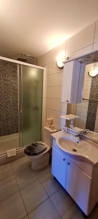 Bed & Breakfast Dionis Vis Bagian luar foto