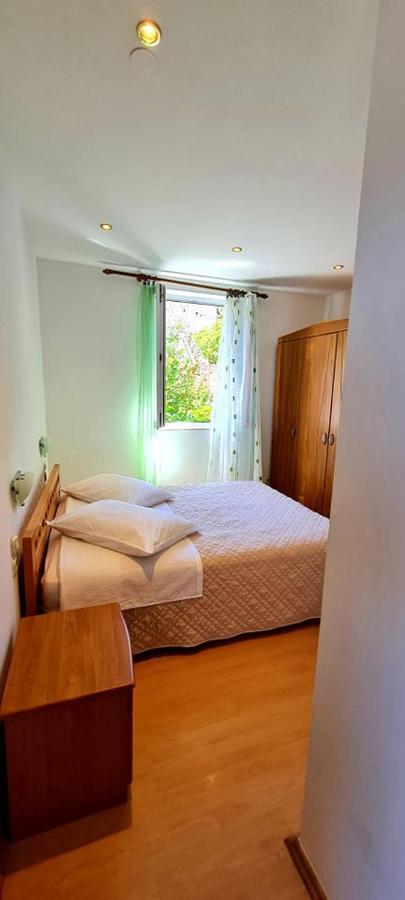 Bed & Breakfast Dionis Vis Bagian luar foto